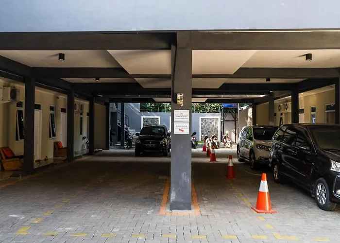 RedDoorz Near Exit TollHotel di Bogor